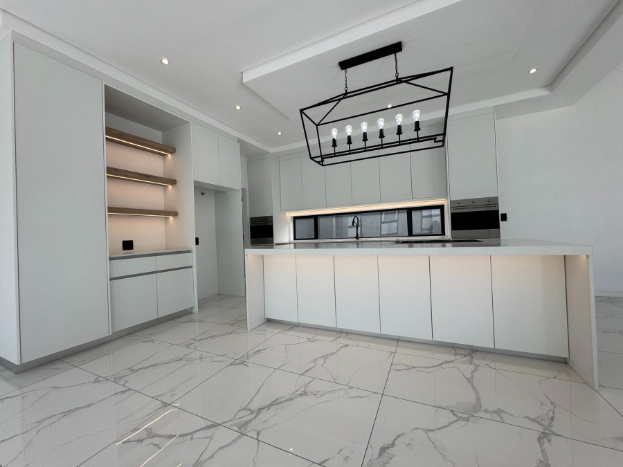 3 Bedroom Property for Sale in Sandown Western Cape